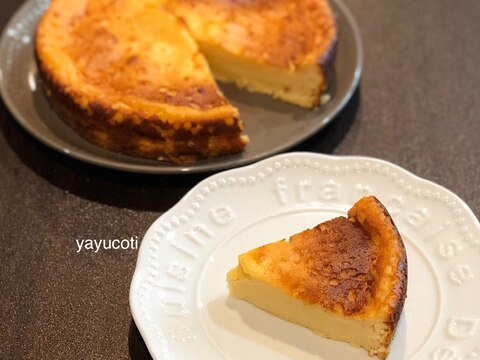 混ぜて焼くだけ!簡単ヨーグルトケーキ